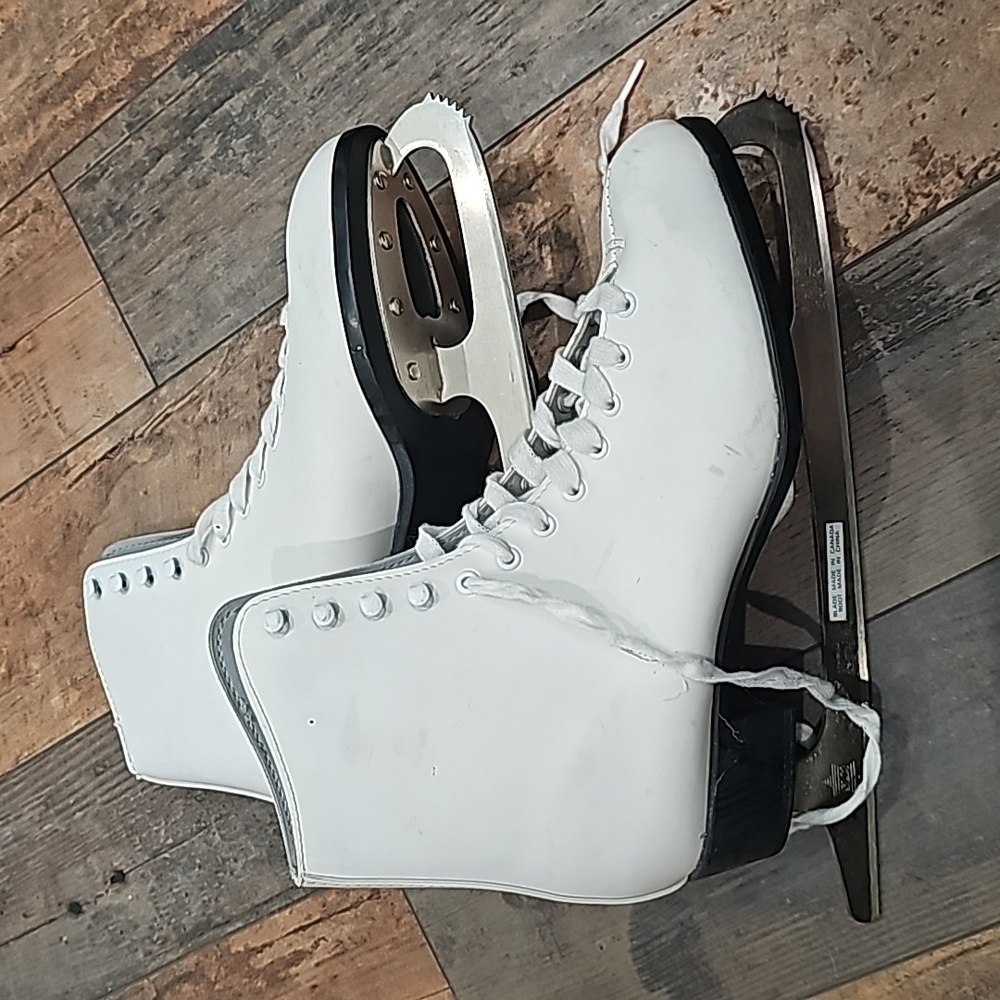 Lange Libra women’s figure skates